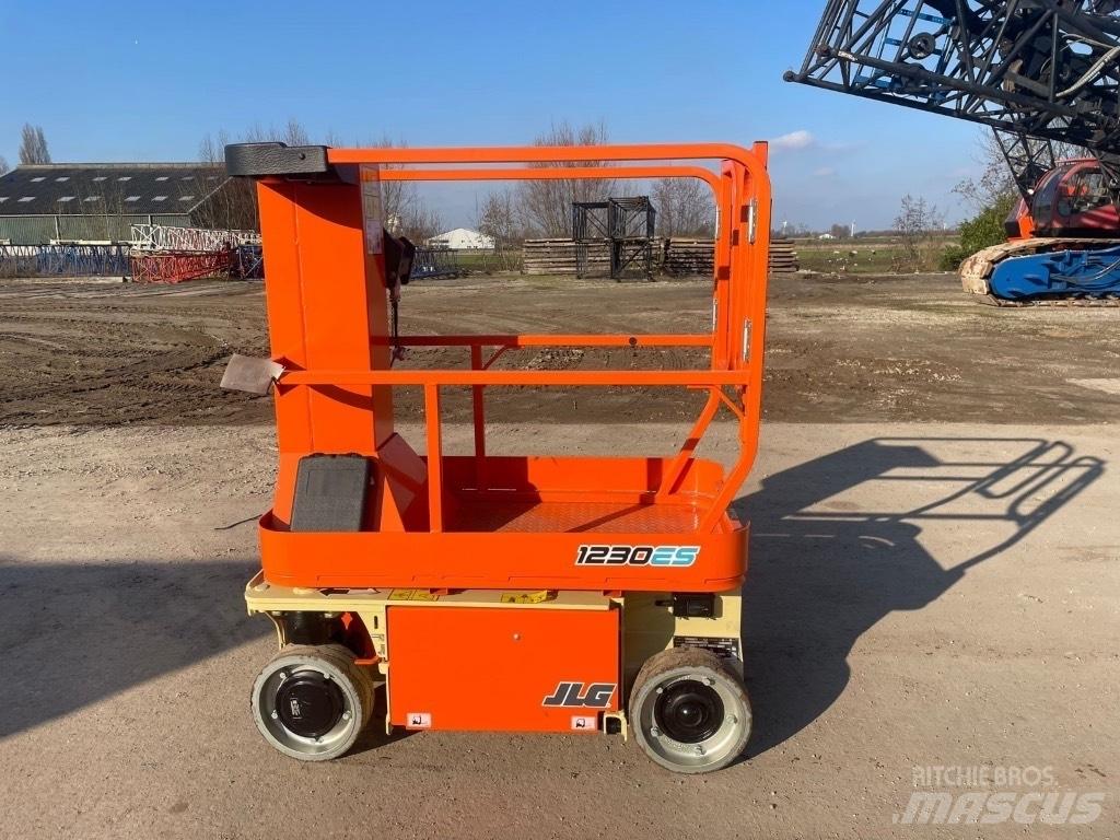 JLG 1230 ES Ollós emelők