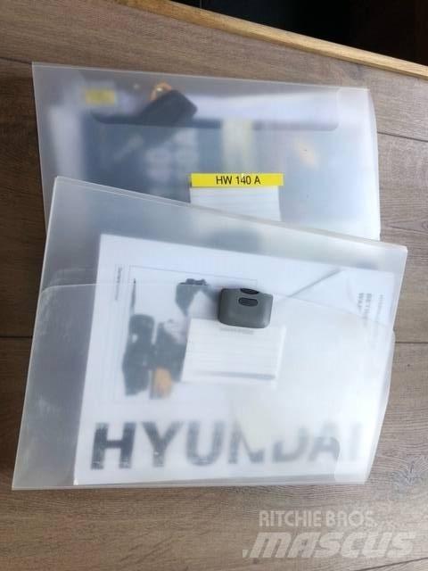Hyundai HW 140 A Gumikerekes kotrók