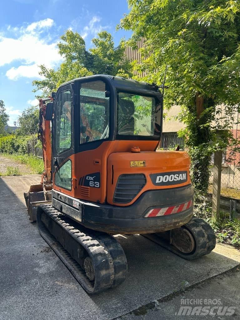 Doosan DX 63-3 Mini kotrók < 7t