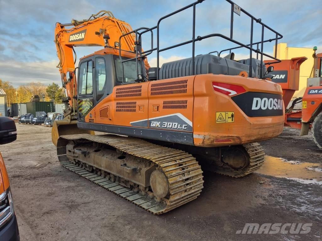 Doosan DX 300 LC 5 Lánctalpas kotrók