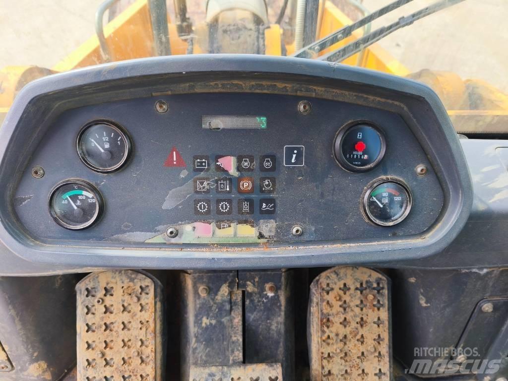 Liebherr LR 634 Lánctalpas homlokrakodók