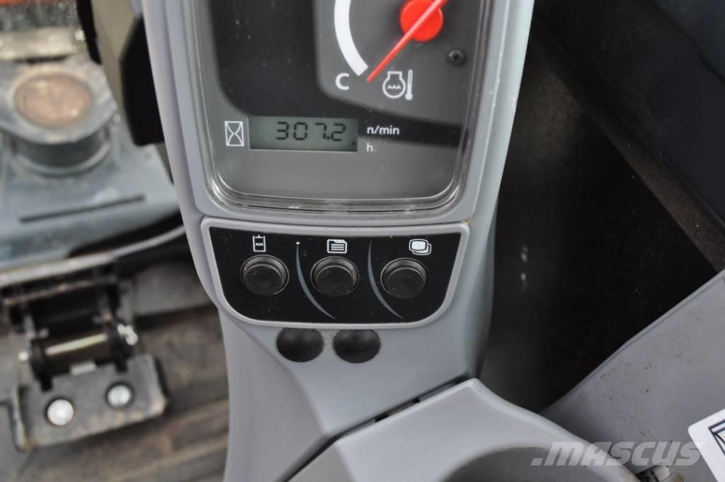 Kubota KX 027-4 Mini kotrók < 7t