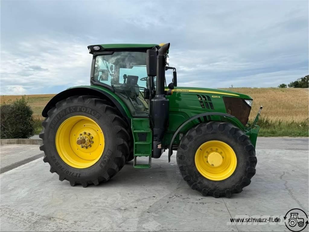 John Deere 6215R Traktorok