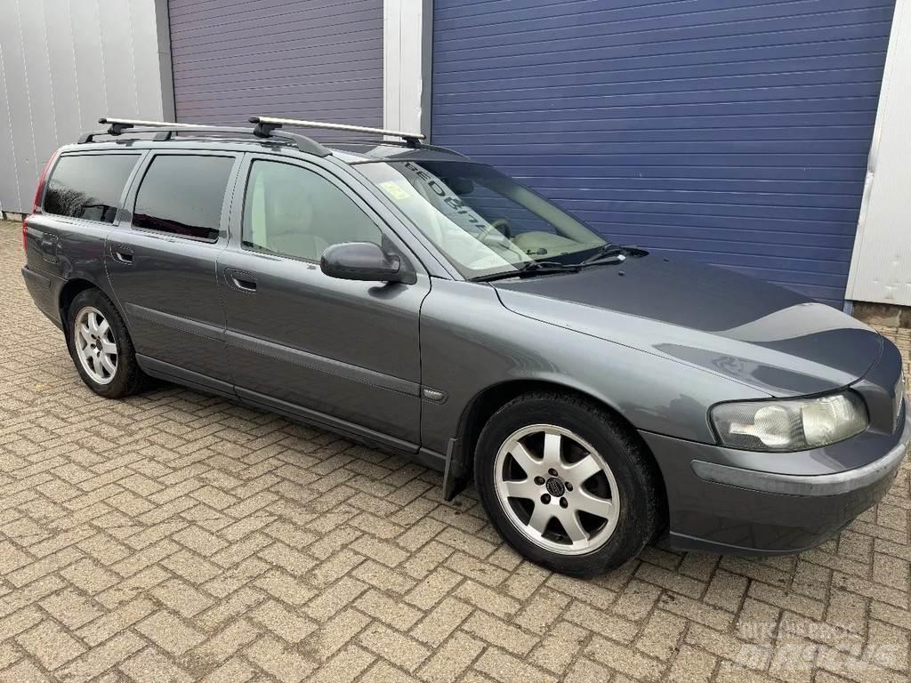 Volvo V70 V70 Kistehergépjárművek