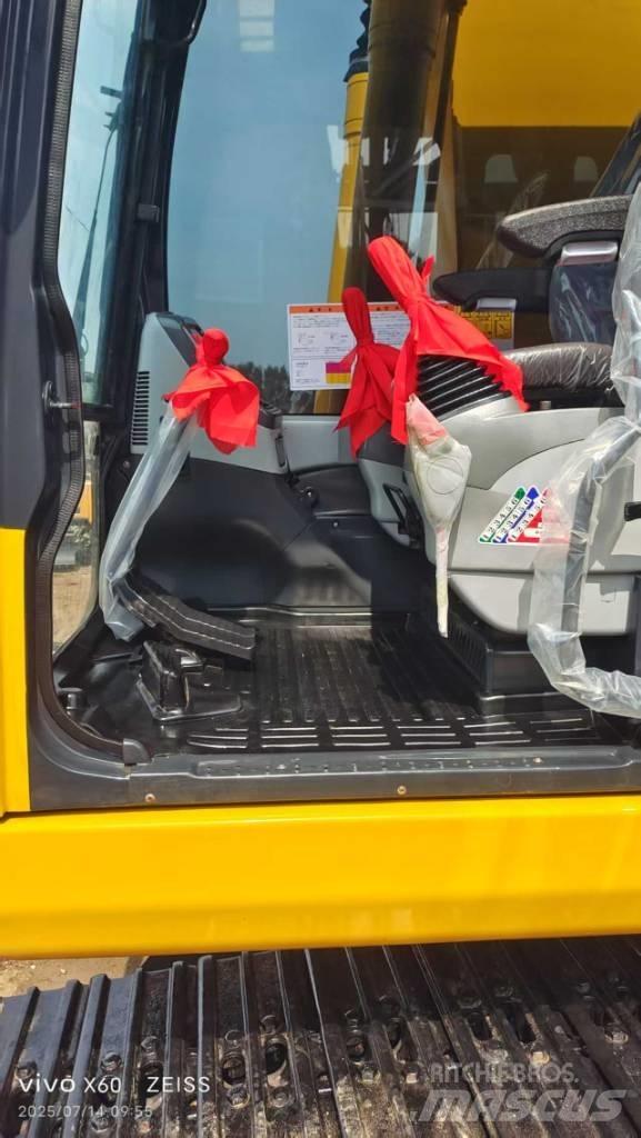 Komatsu PC 220 Mini kotrók < 7t