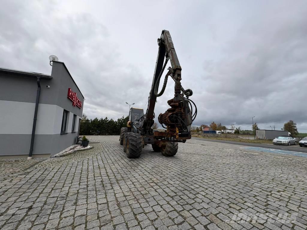 Ponsse Bear 6W Betakarítók