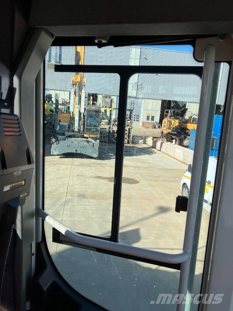 Liebherr L 580 Gumikerekes homlokrakodók