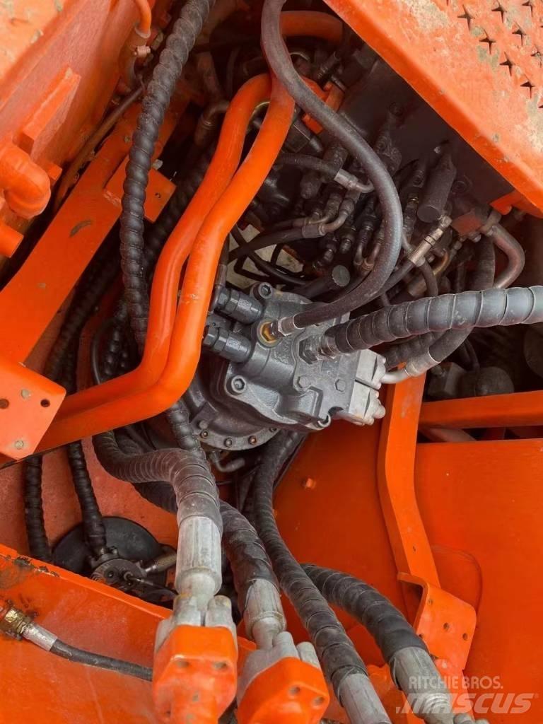 Doosan DH225LC-9E Lánctalpas kotrók