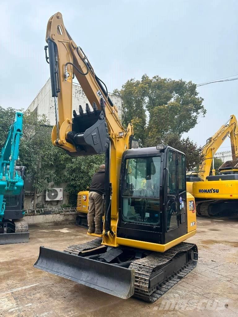 CAT 305.5 Mini kotrók < 7t