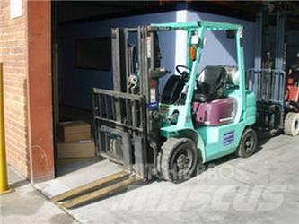 Mitsubishi FG25 Targoncák-Egyéb