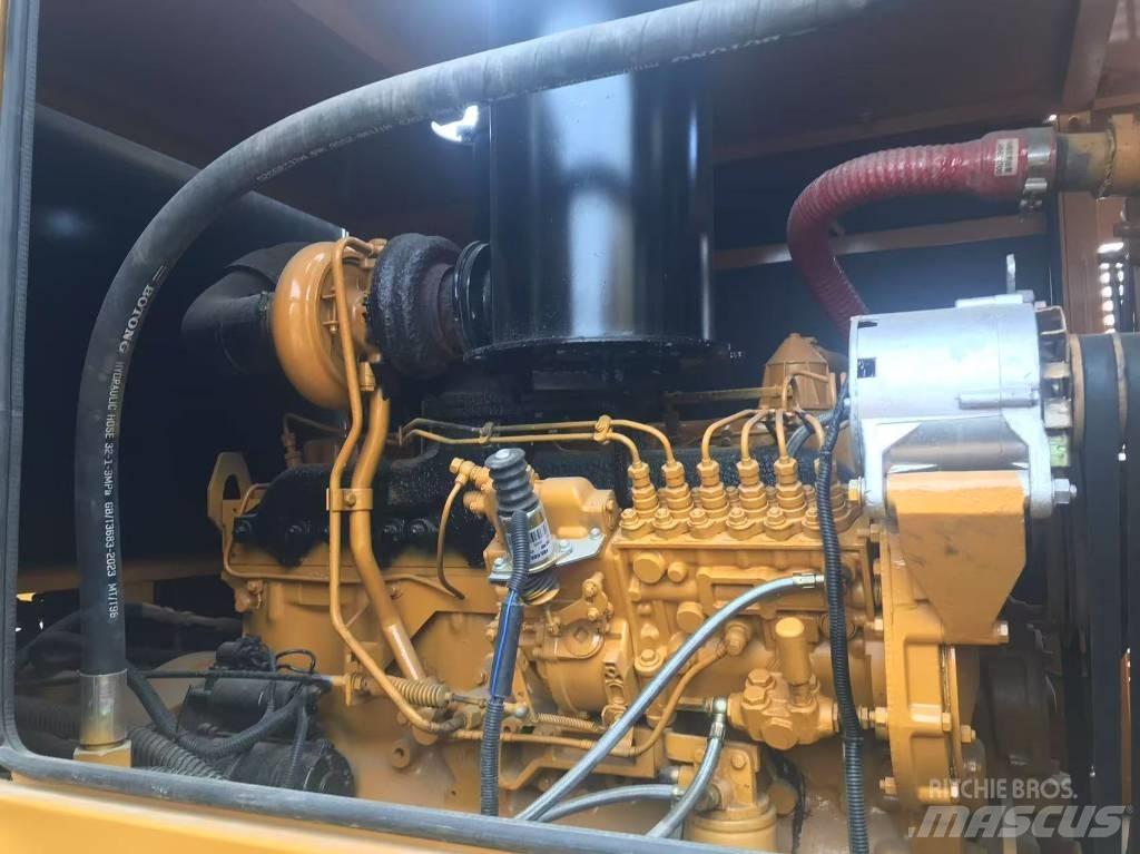 CAT 140k Gréderek