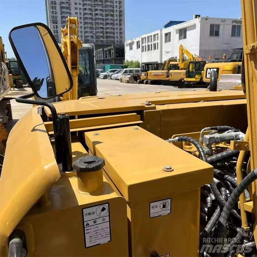 CAT 307 E2 Lánctalpas kotrók