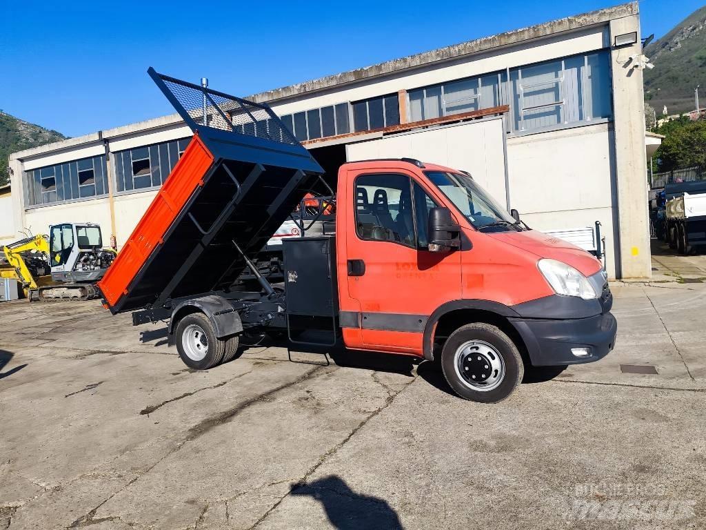 Iveco Daily 35 C 13 Billenő teherautók