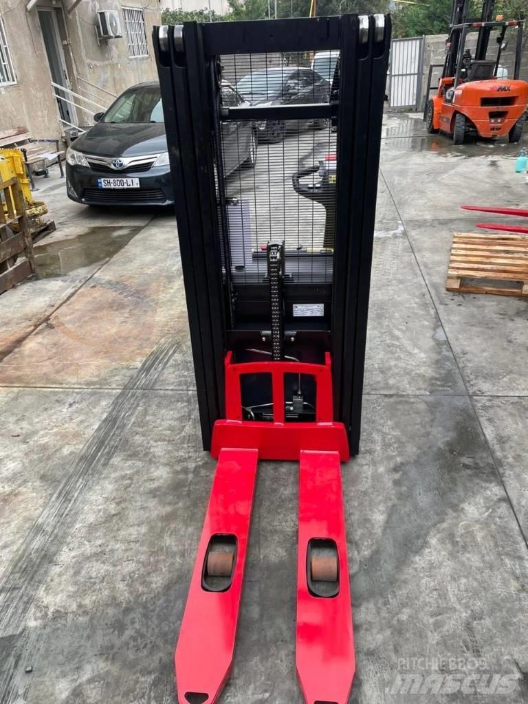 Hyster S 1.2 Gyalogkíséretű targonca