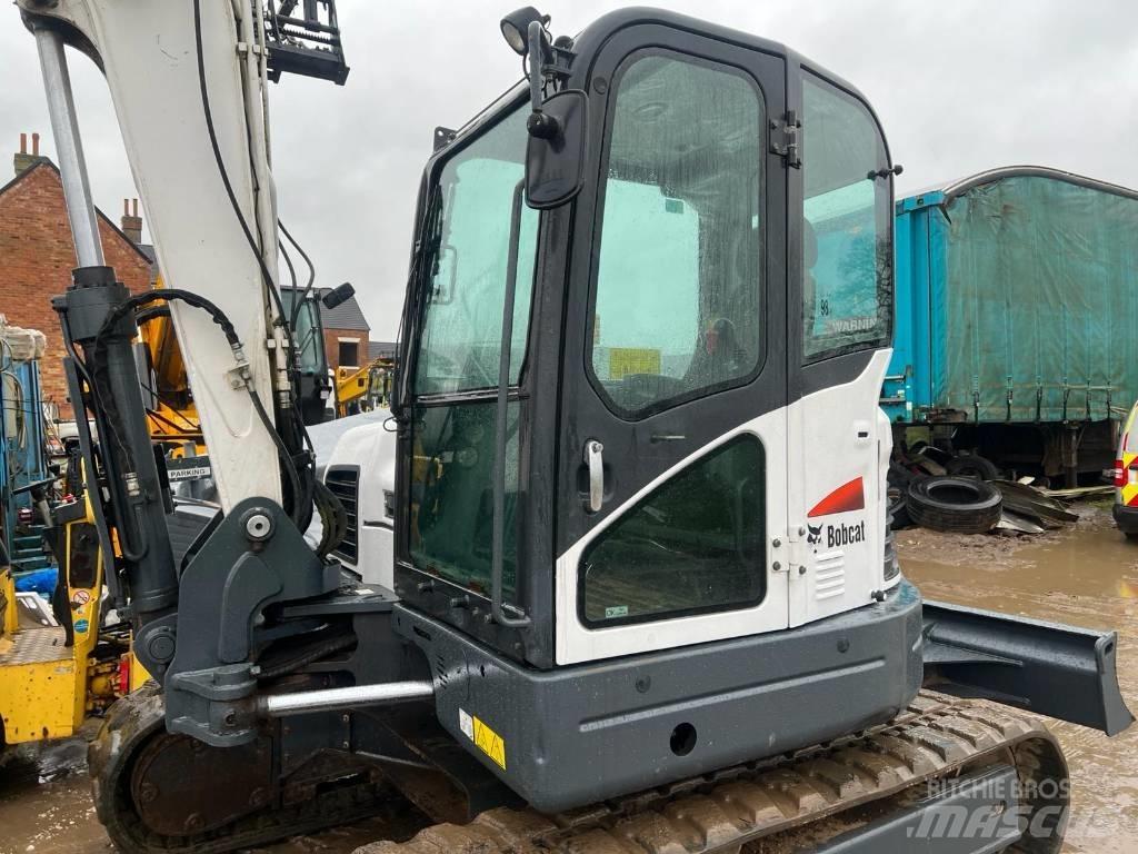 Bobcat E 85 Közepes (midi) kotrók 7 t - 12 t