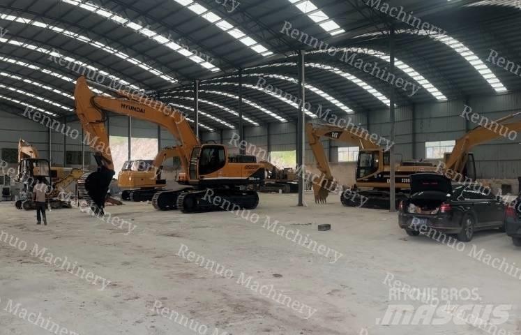 Komatsu 400-8 Lánctalpas kotrók