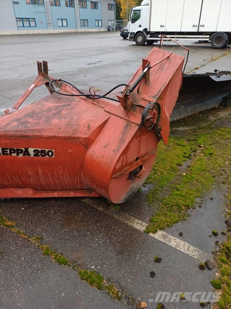 Leppä Leppä 250 Hómarók