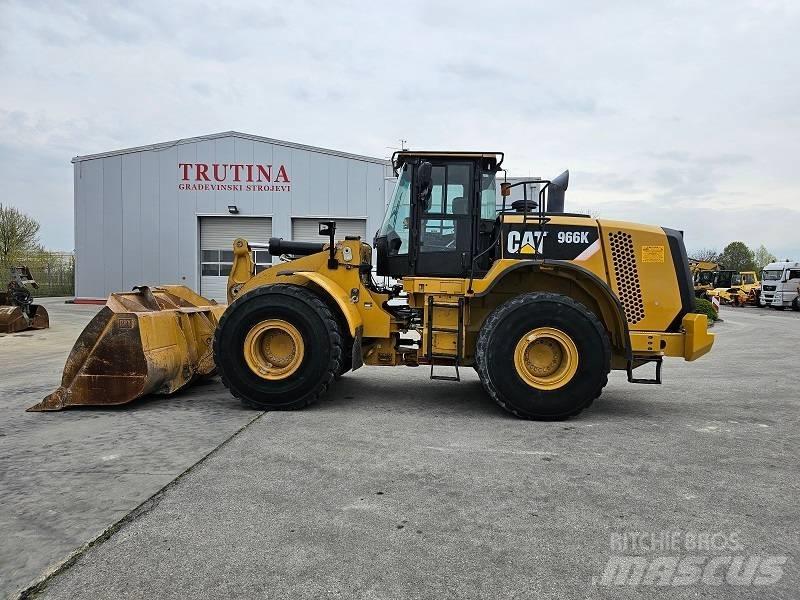 CAT 966K Gumikerekes homlokrakodók