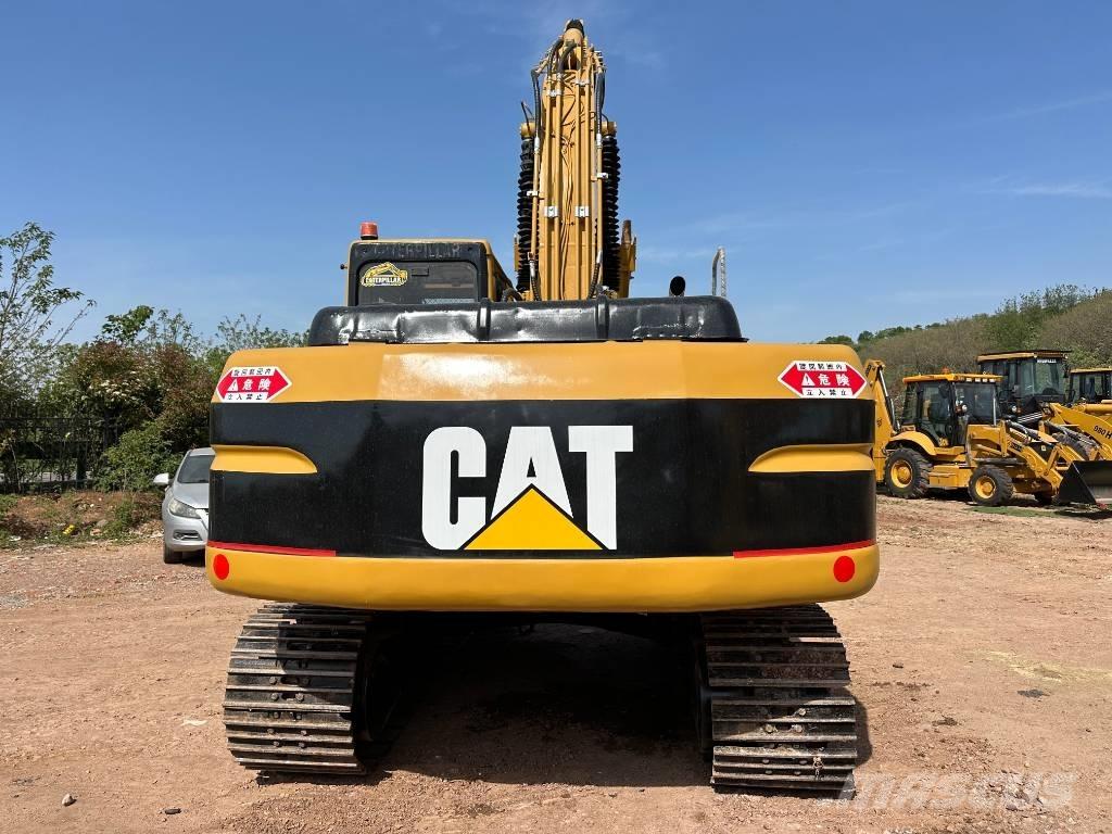 CAT 320 B L Lánctalpas kotrók