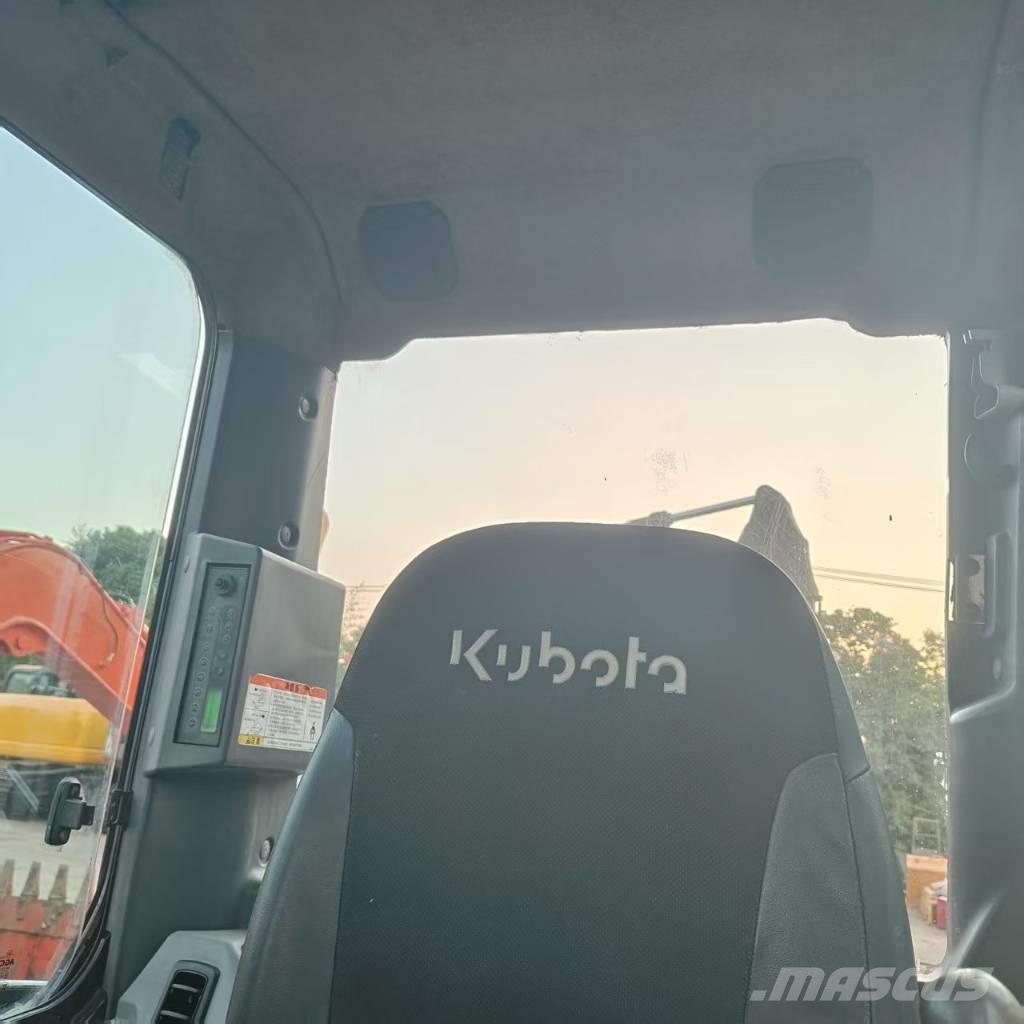 Kubota KX 165 Mini kotrók < 7t