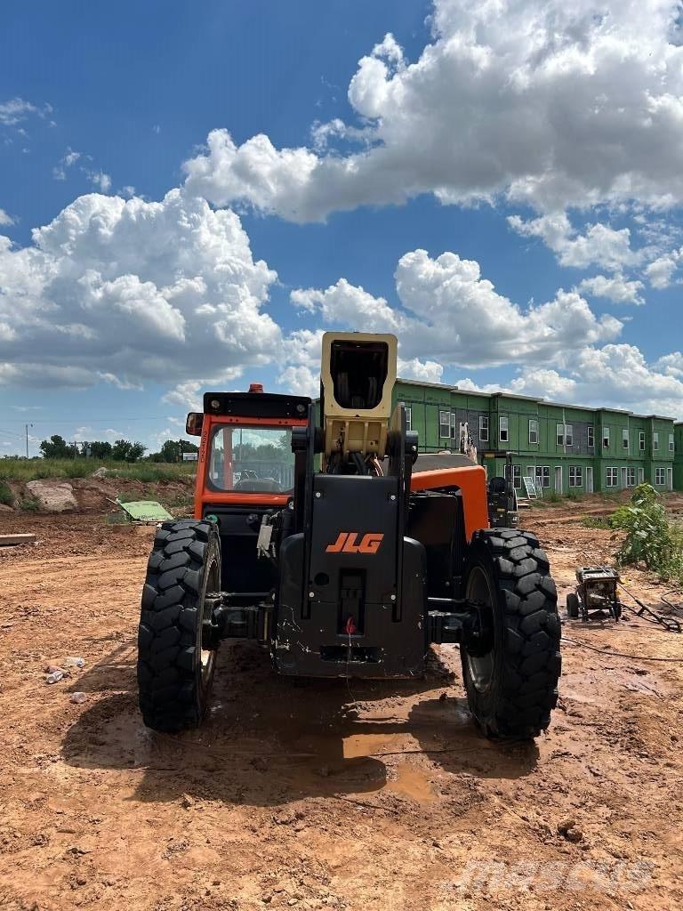 JLG Telehandler Teleszkópos rakodók