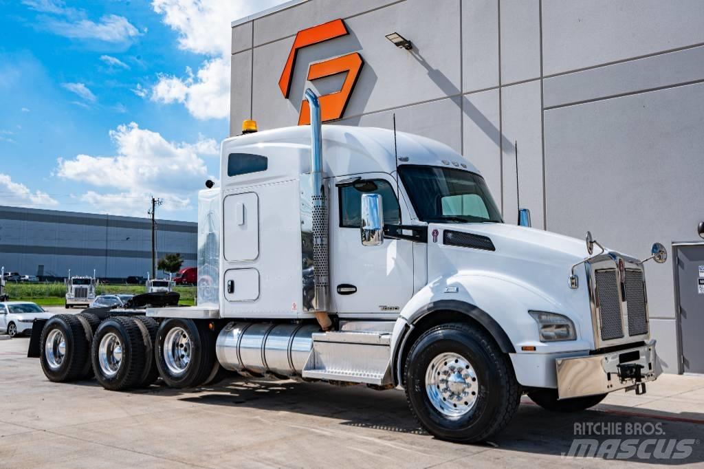 Kenworth T 880 Nyergesvontatók