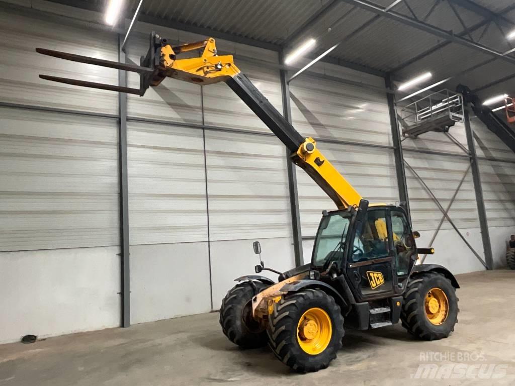 JCB 536-60 Teleszkópos rakodók