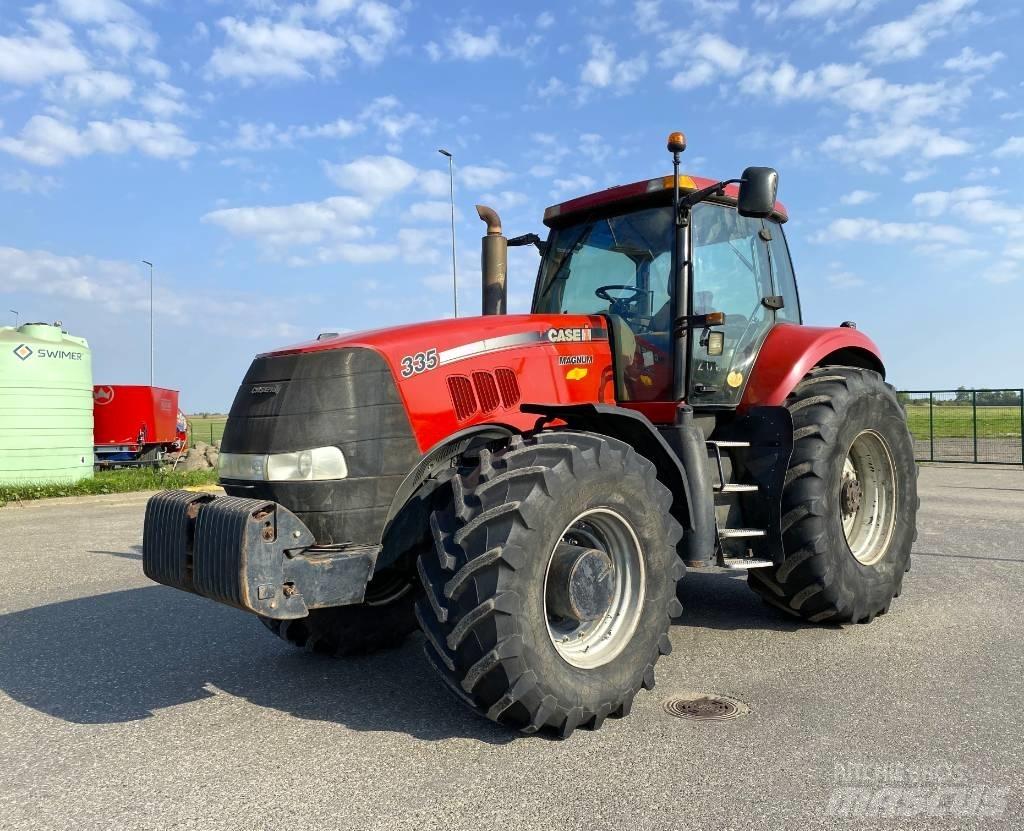 Case IH Magnum 335 Traktorok