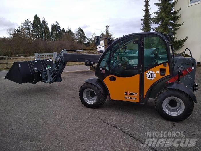 GiANT GT5048 Teleszkópos rakodók