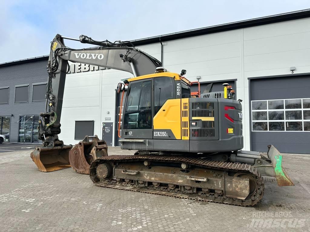 Volvo ECR 235 E LC Lánctalpas kotrók