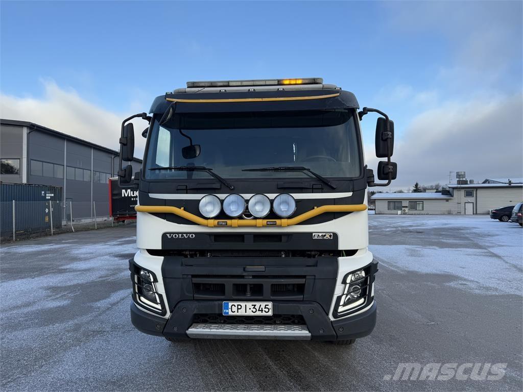 Volvo FMX 500 8X4 Horgos rakodó teherautók