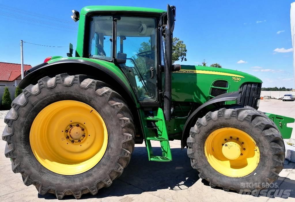 John Deere 7530 Traktorok
