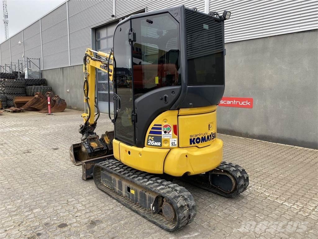 Komatsu PC26MR-5 Gumikerekes kotrók