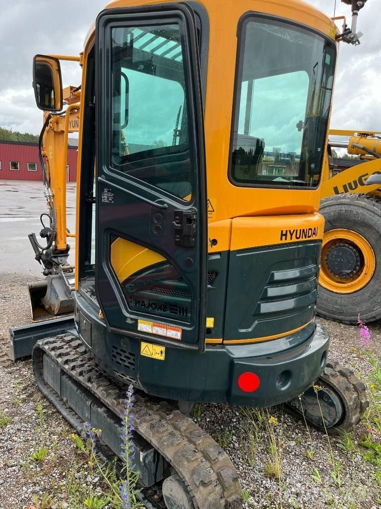 Hyundai R25Z-9 AK Mini kotrók < 7t