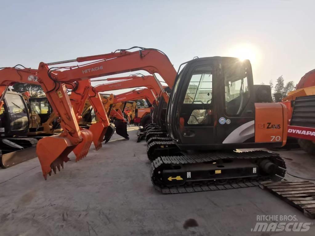 Hitachi ZX 70 Lánctalpas kotrók