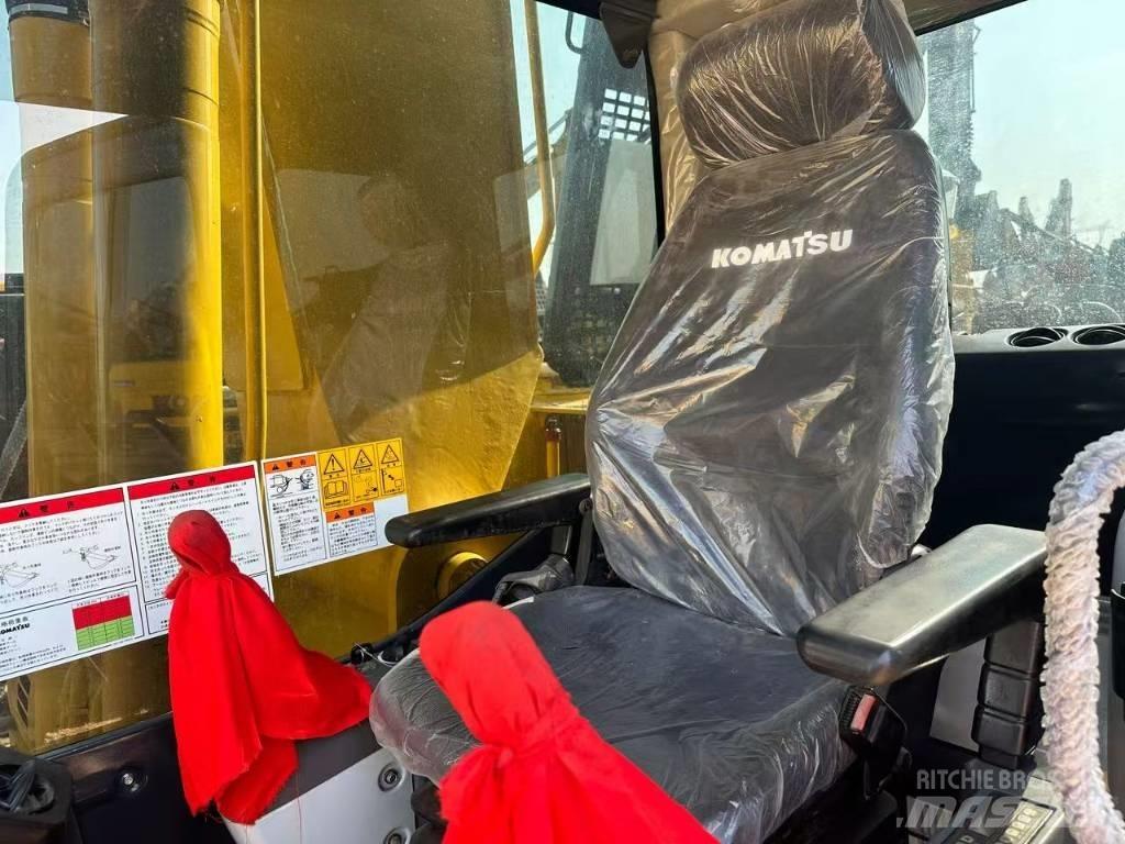 Komatsu PC 240 Lánctalpas kotrók
