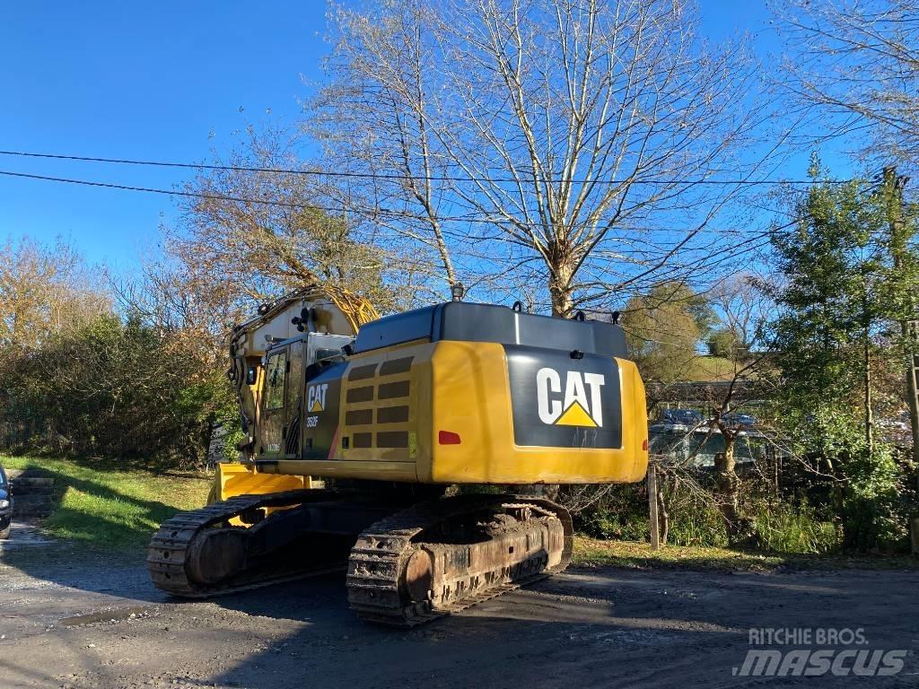 CAT 352 F Lánctalpas kotrók