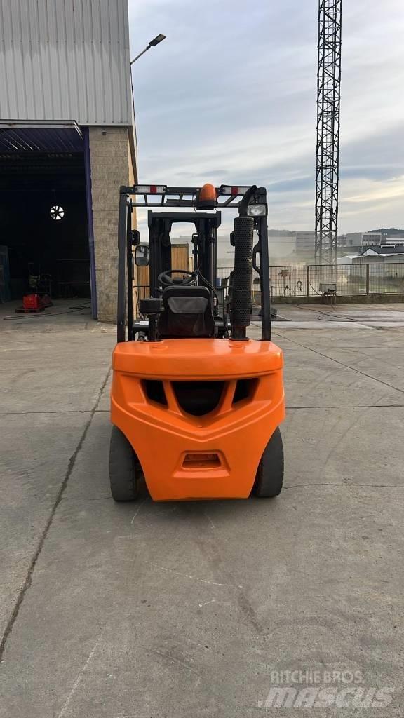 Doosan D 30 G Dízel targoncák