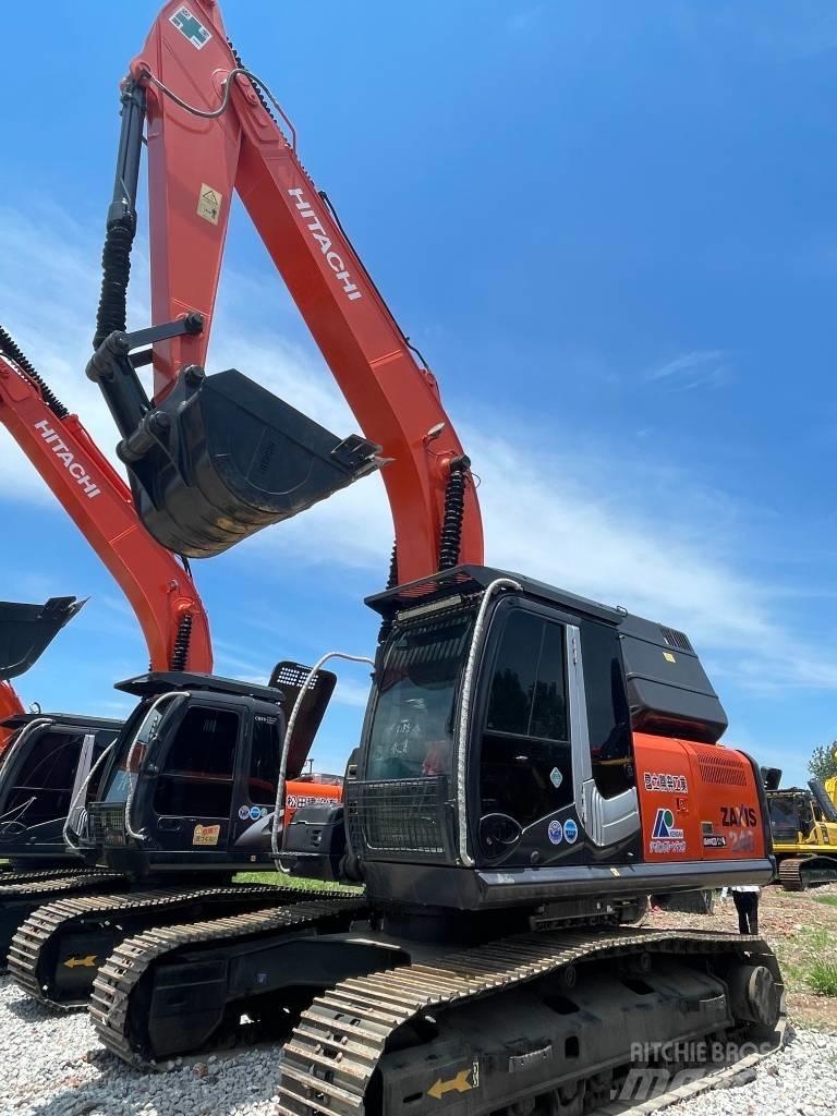 Hitachi ZX 240 Lánctalpas kotrók
