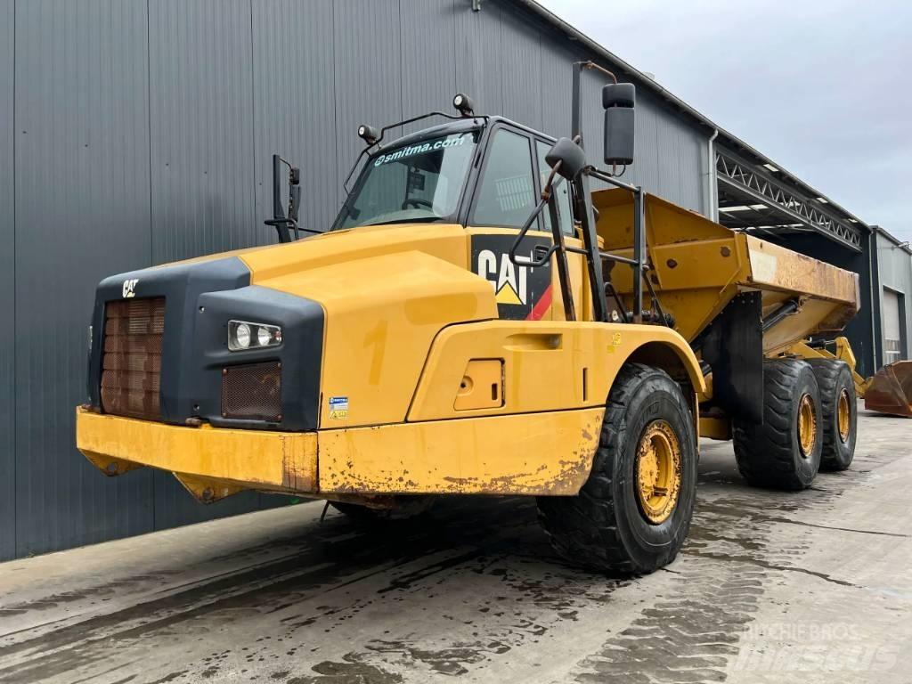 CAT 735B Csuklósdömperek