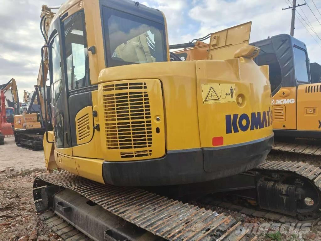 Komatsu PC 138 Lánctalpas kotrók