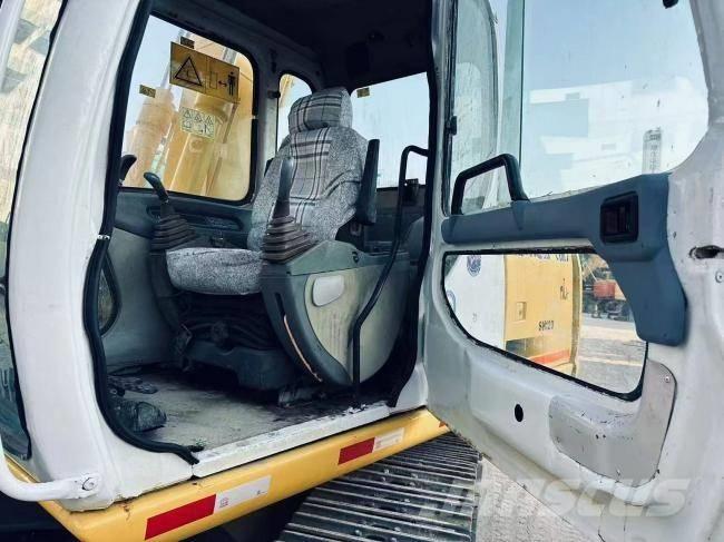 Sumitomo 200 Lánctalpas kotrók