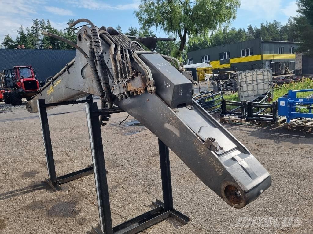 Ponsse C44+ Main boom Betakarító daruk