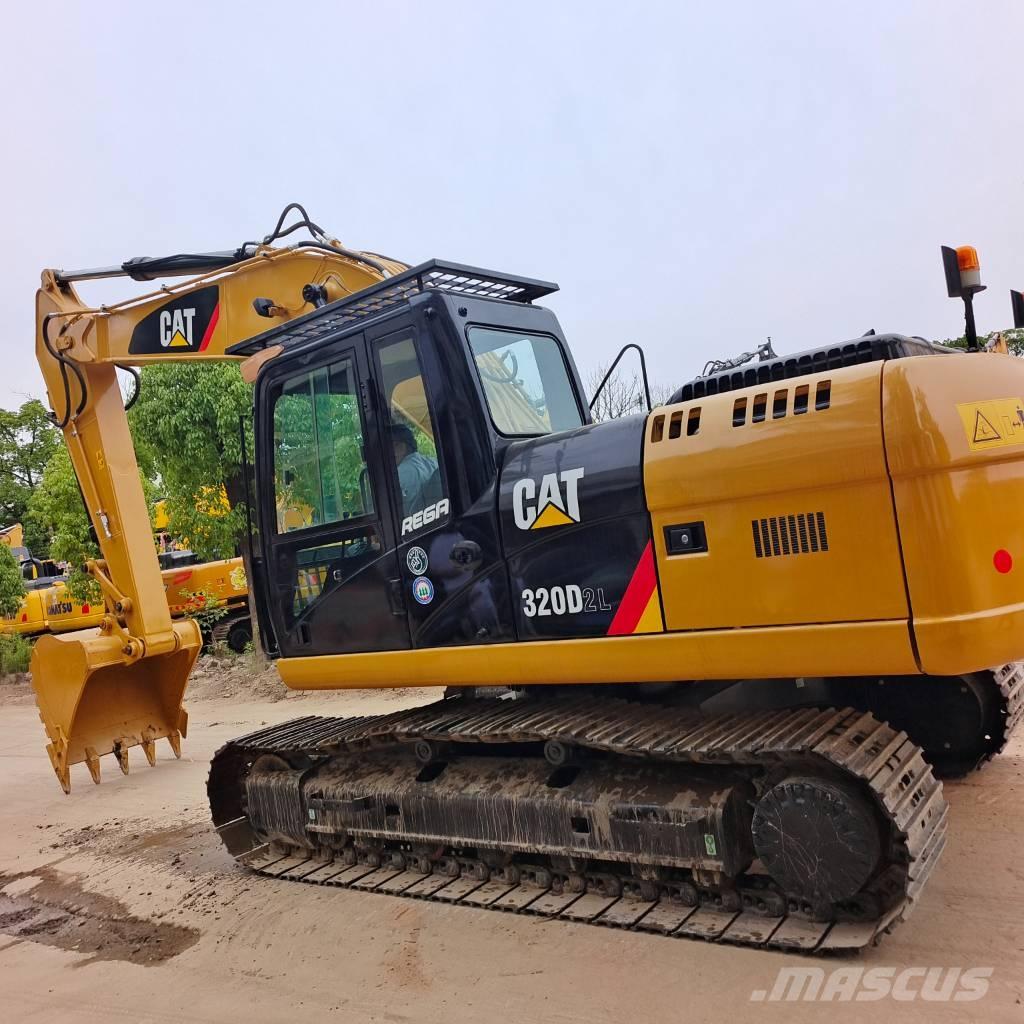 CAT 320D Lánctalpas kotrók