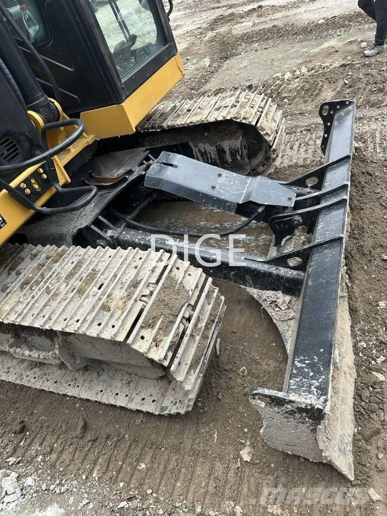 CAT 307.5 Mini kotrók < 7t