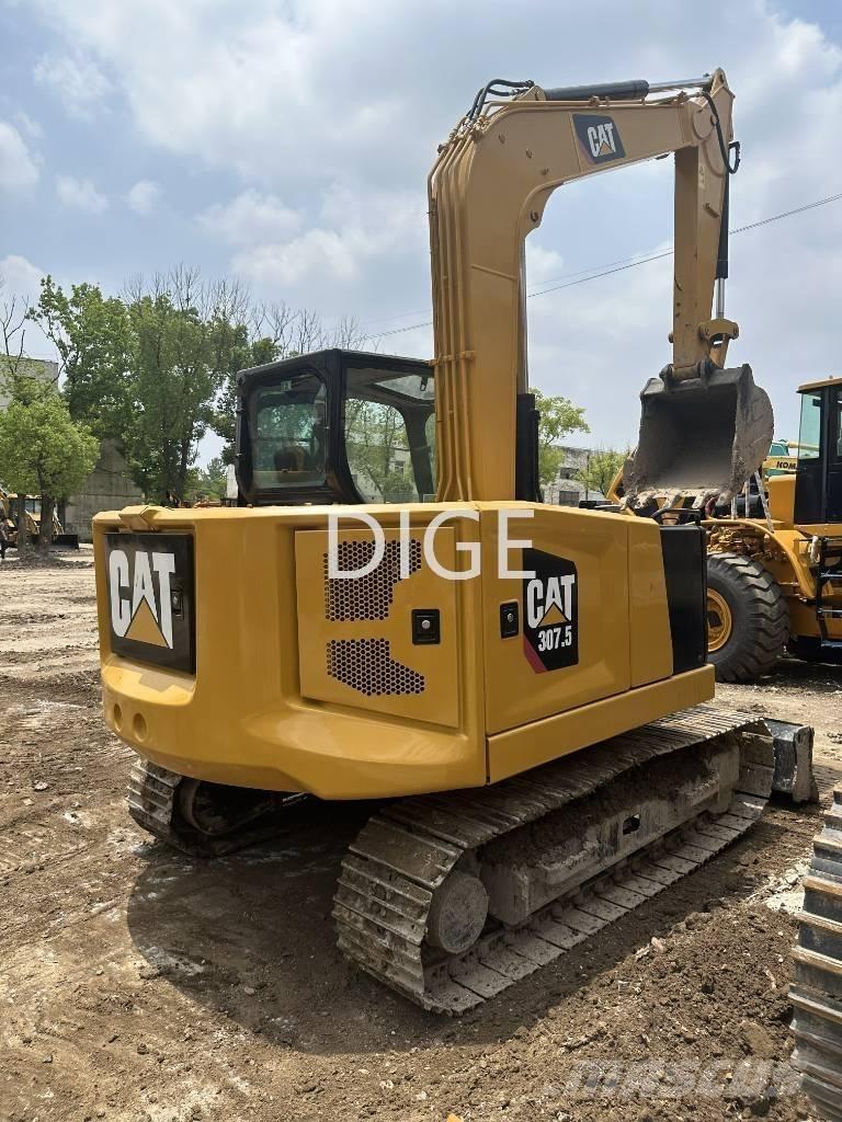 CAT 307.5 Mini kotrók < 7t