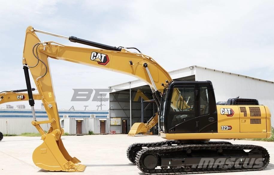 CAT 2023 CAT 323GX Gumikerekes kotrók