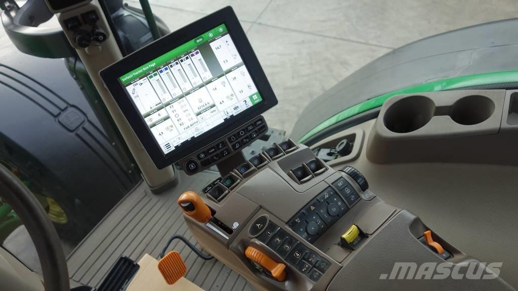 John Deere 8370 R Traktorok