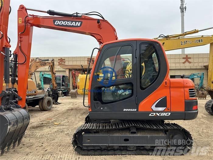 Doosan DX 80 Mini kotrók < 7t
