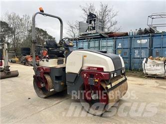 Dynapac CC 1300 Ikerdobos hengerek